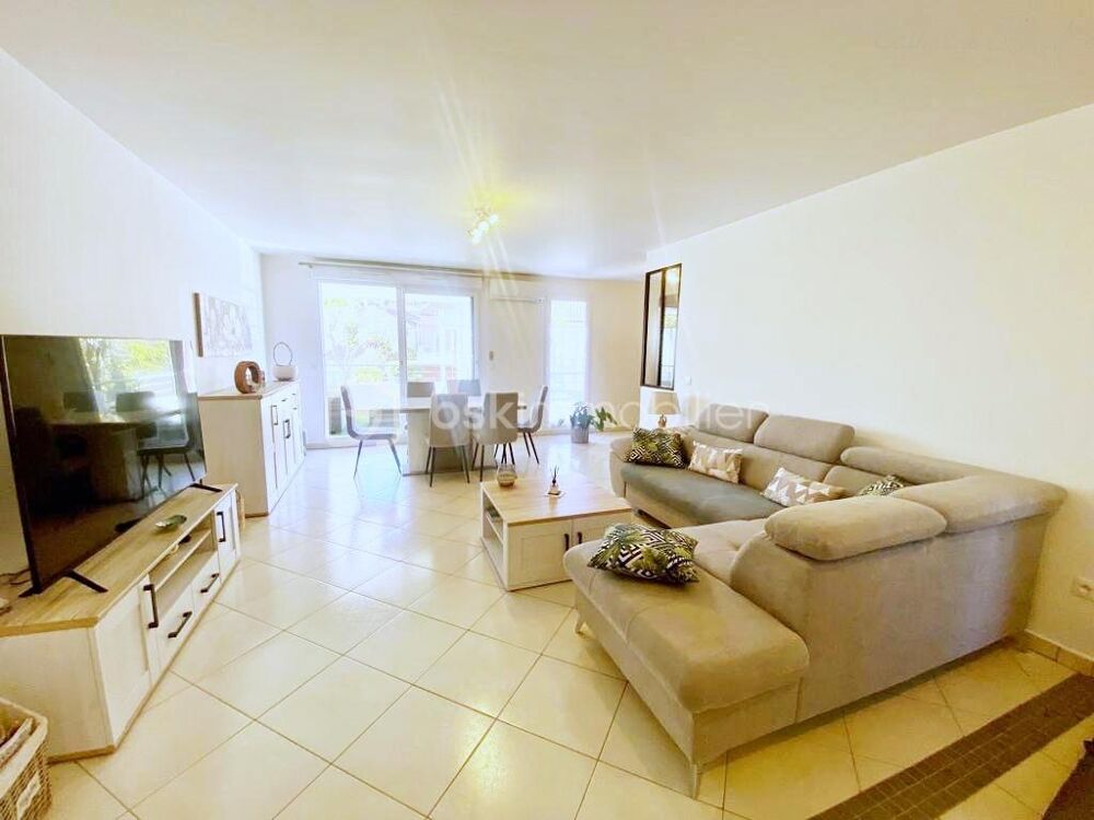 Vente Appartement DPT VAR - HYERES ALMANARRE - T3 DE 68 M² AVEC ASCENSEUR, TERRASSES ET GARAGE Hyeres