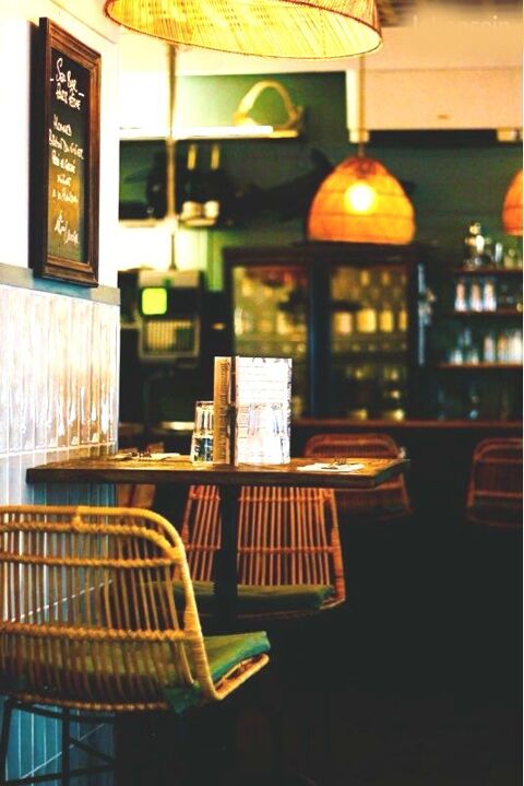 Restaurant  Concept Street-food Emplacement No 1 M&Acirc;CON centre ville 119900 71000 Macon