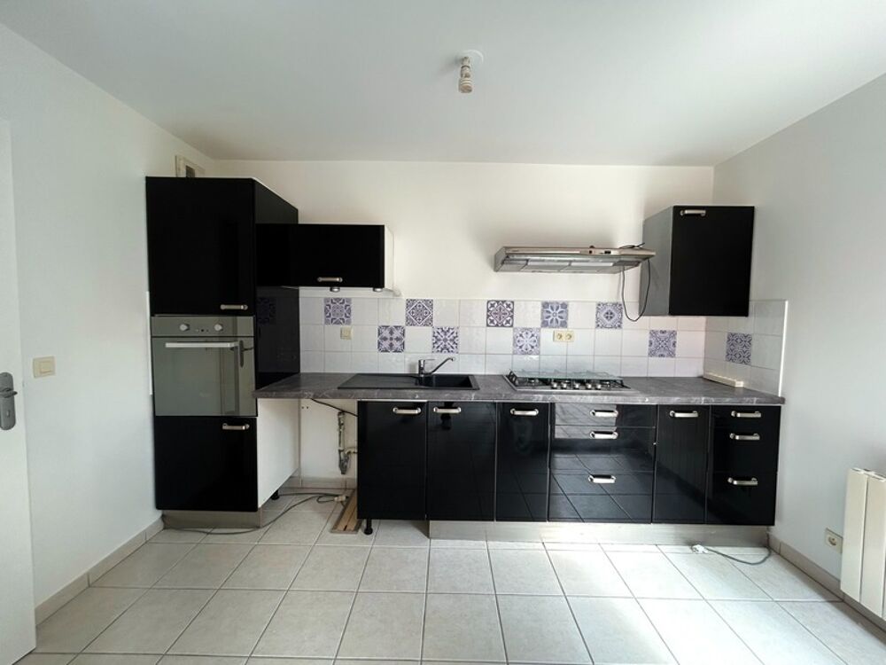 Dpt Haute Savoie (74), NOUVEAU A FAVERGES appartement T4 ( 84,59 m2) avec sa terrasse ( Garage en option )