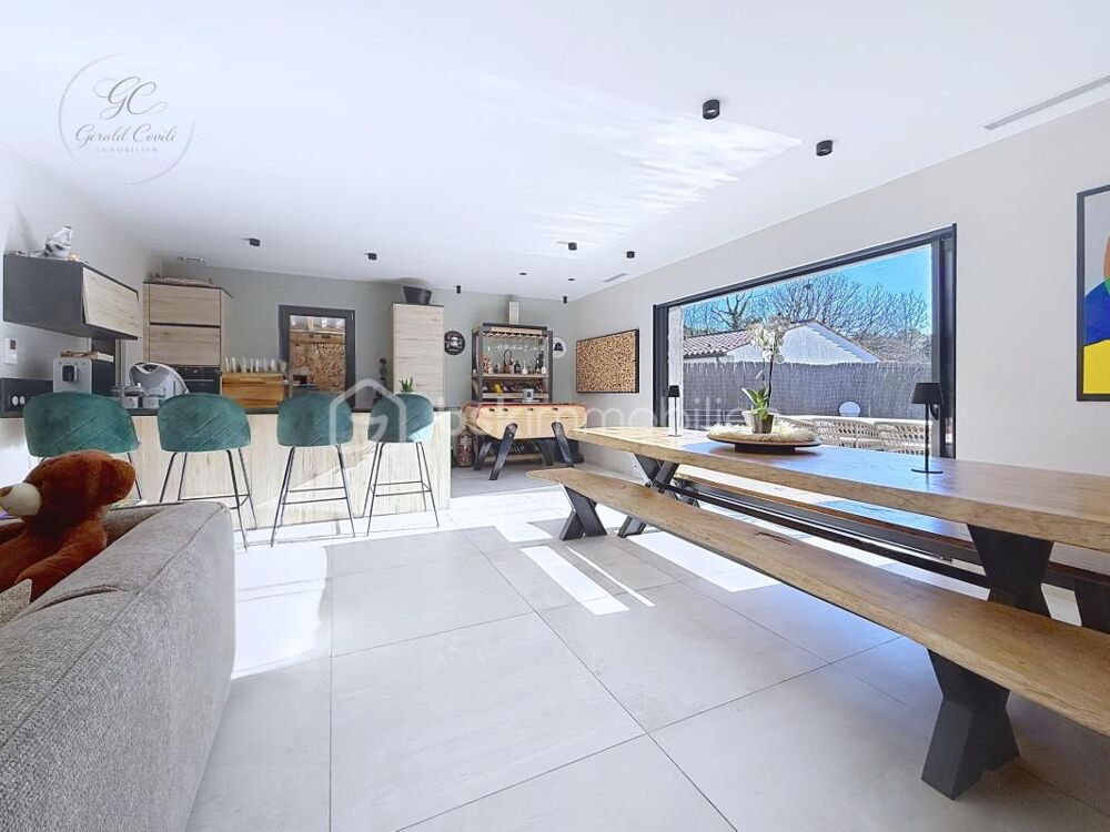 Vente Maison MAISON 4 PIECES DE 101 M² AVEC PISCINE / MONTAUROUX Montauroux