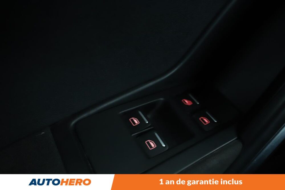 COCCINELLE II Cabriolet 1.2 TSI BlueMotion Tech Origin DSG7 105 ch 2018 occasion 92130 Issy-les-Moulineaux