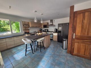  Maison  vendre 6 pices 135 m