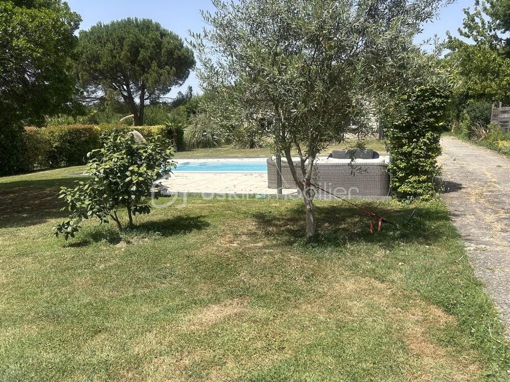 Vente Maison GRANDE MAISON - BEAU JARDIN - PISCINE - GRAND GARAGE Agen