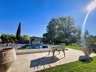  Maison � vendre 9 pi�ces 274 m�