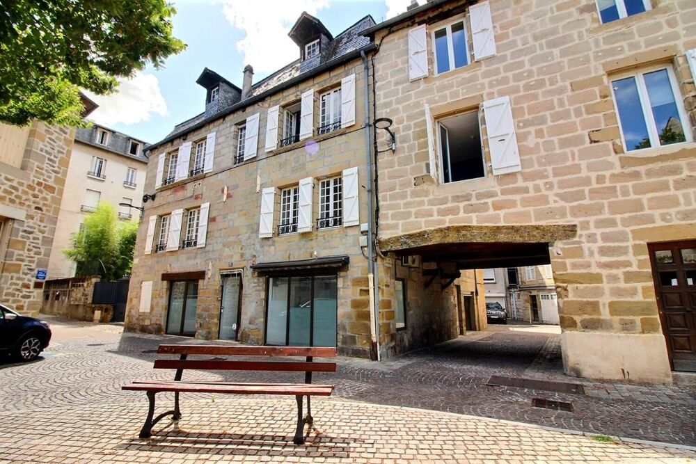 444 000 - Brive centre : Maison de caractère 230m² avec TERRASSE, 2 GARAGE + local/apt indépendant