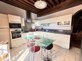  Maison à vendre 10 pièces 304 m²