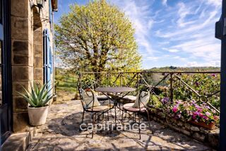  Propriété/château à vendre 9 pièces 215 m²