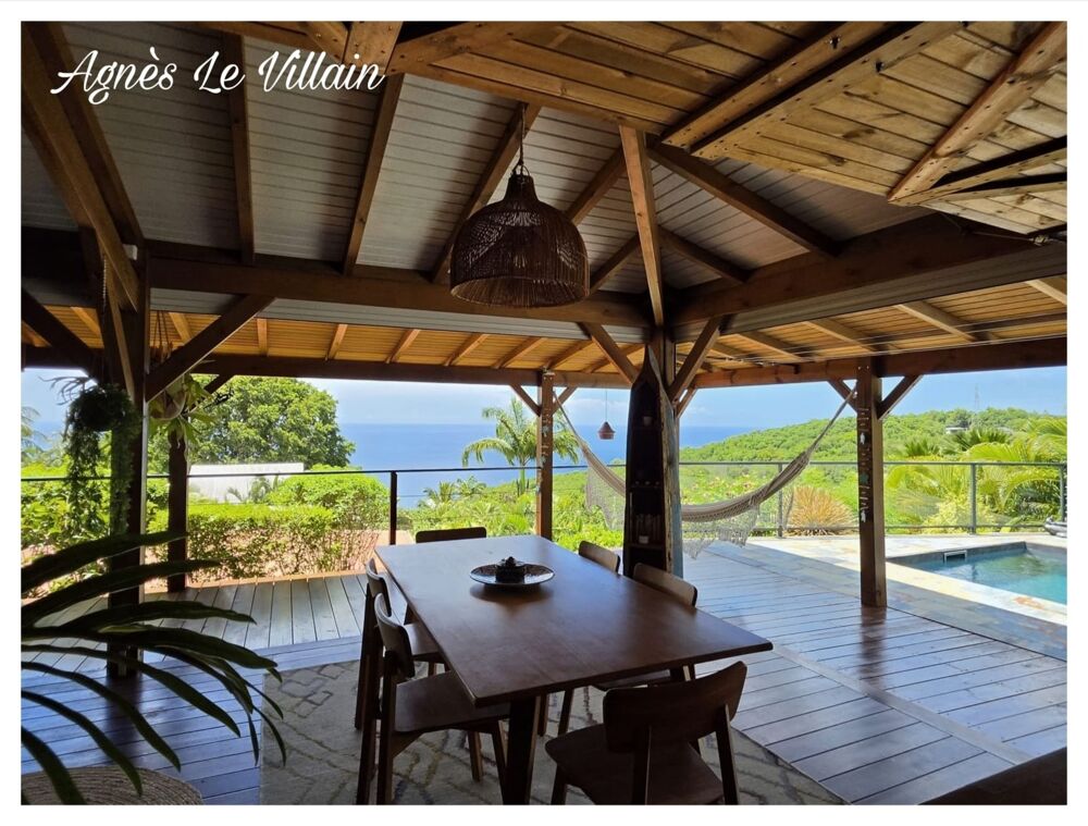 Propriété de Prestige  2 Villas, 2 Piscines Privées et Vue Mer Exceptionnelle
