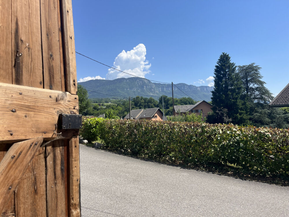 Grange à rénover à GRESY SUR AIX