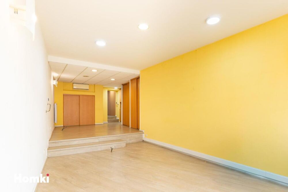 Maison de ville polyvalente  3 usages possibles, 1 emplacement idéal