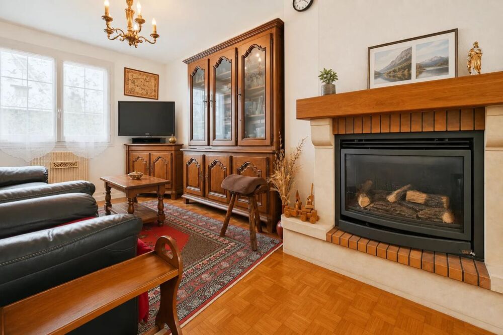 Vente Maison Maison de 7 pièces de 180 m² à Saint-Chéron Saint cheron