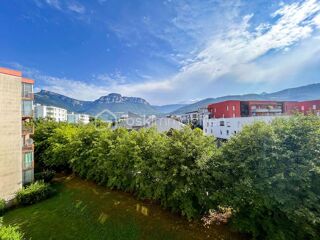  Appartement  vendre 4 pices 90 m