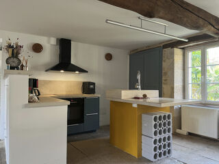  Maison  vendre 7 pices 200 m