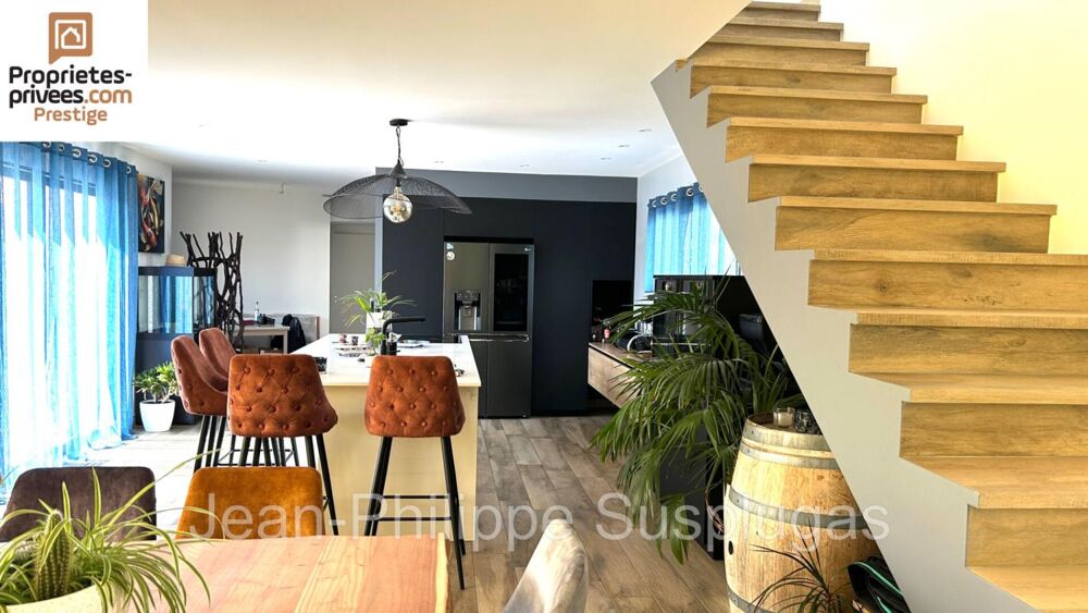 Maison Saint Cyr Sur Mer 6 pièce(s) 145 m2