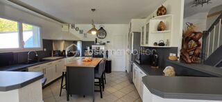 Vente Maison MONTARDON – BELLE MAISON FAMILIALE AVEC PISCINE ET JARDIN ARBORÉ ! Montardon