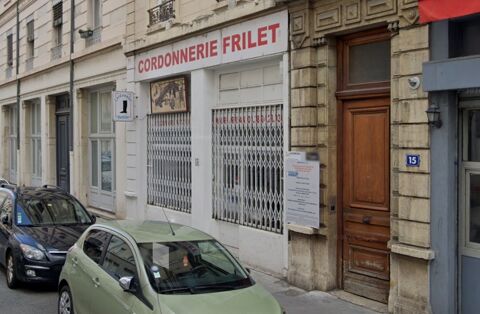 Murs &agrave; vendre LYON 6EME (69), local d'une surface totale de 57 m&sup2; environ plus mezzanine de 27 m&sup2; utiles 199400 69006 Lyon 6eme arrondissement