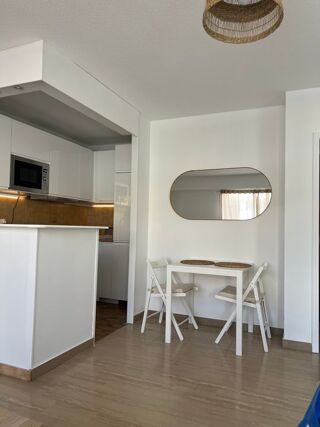 Appartement à louer 2 pièces 42 m²