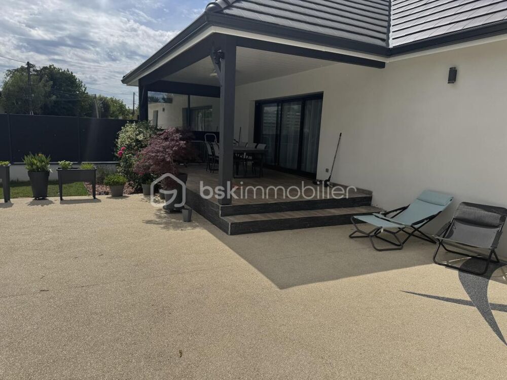 Vente Maison Maison de plain-pied avec habitation indépendante, piscine chauffée et vue sur les Pyrénées(DPE en A) Morlaas