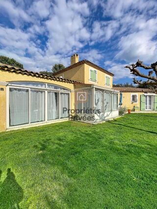  Villa à vendre 6 pièces 220 m²