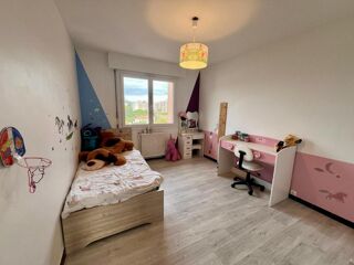  Appartement � vendre 4 pi�ces 70 m�