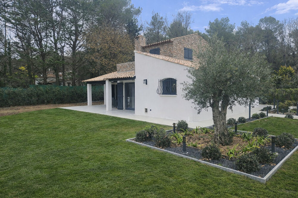 Roquefort les Pins Propriété de charme entièrement rénovée avec piscine, à seulement 5 minutes du centre-ville