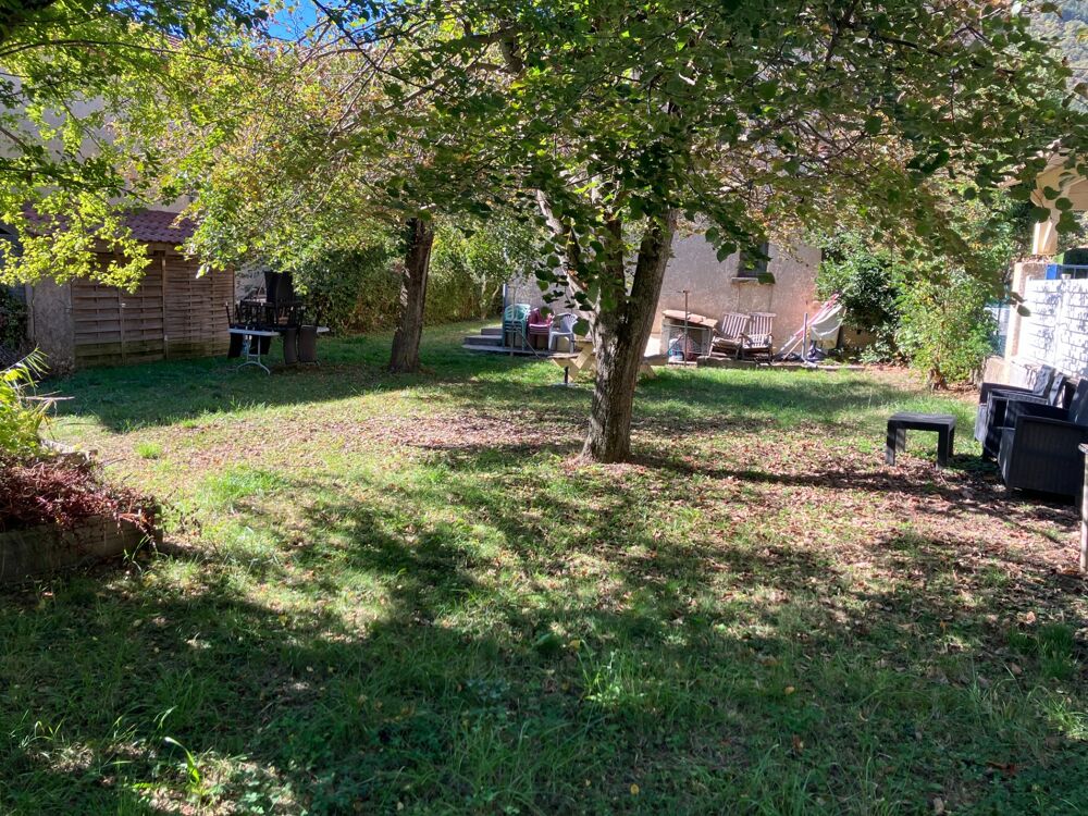 Vente Maison Maison avec deux logements, grand jardin et vue imprenable sur les montagnes Digne les bains