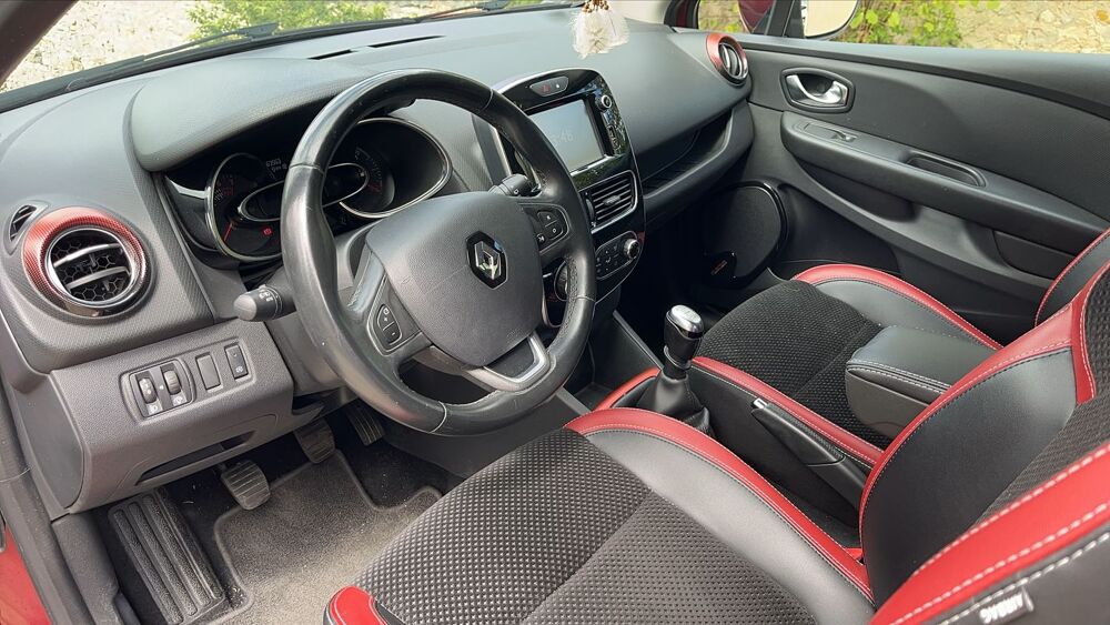 Clio IV 1.2 TCe 120 Intens - Premi&egrave;re main Entretien constructeur 2018 occasion 15100 Saint Flour