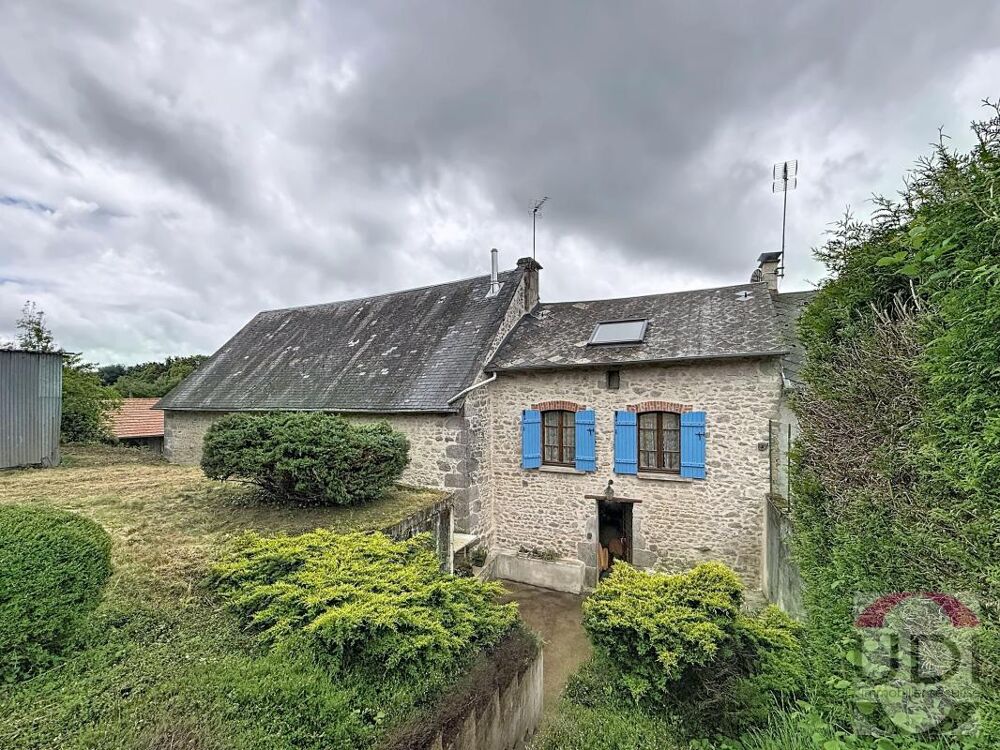 Maison en pierre avec dépendances sur la Chapelle Taillefert
