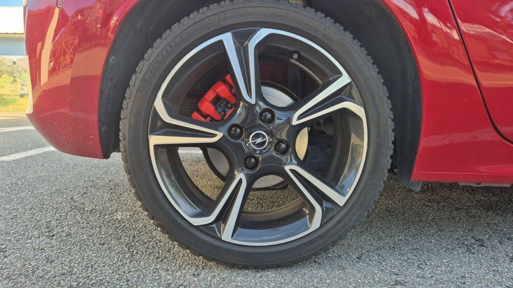 Corsa 1.2 Turbo 100 4x4 Hs Line 2020 occasion 83600 Frejus