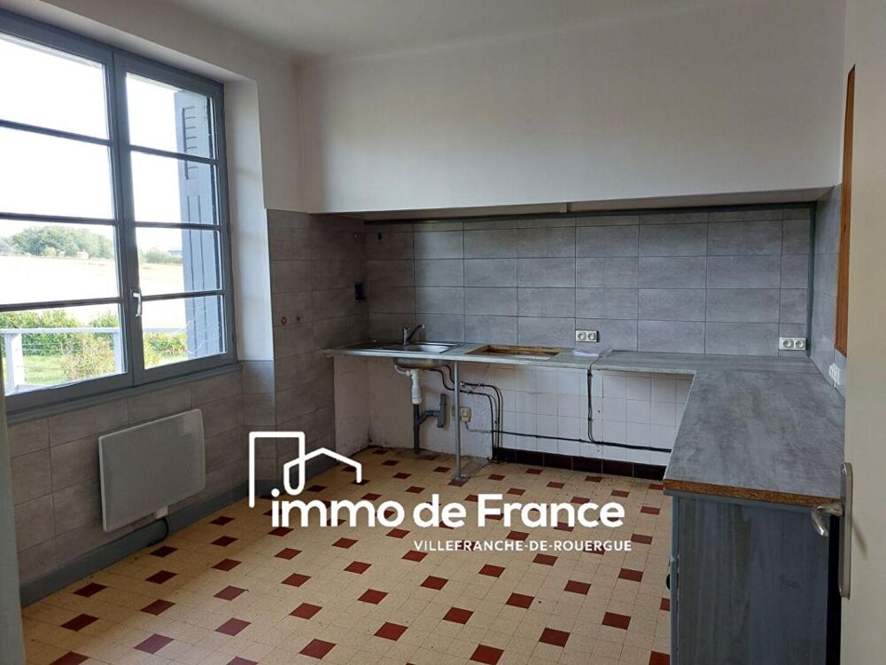 Corps de ferme à rénover 9 500m² de terrain 2 Maisons - Proche de Najac