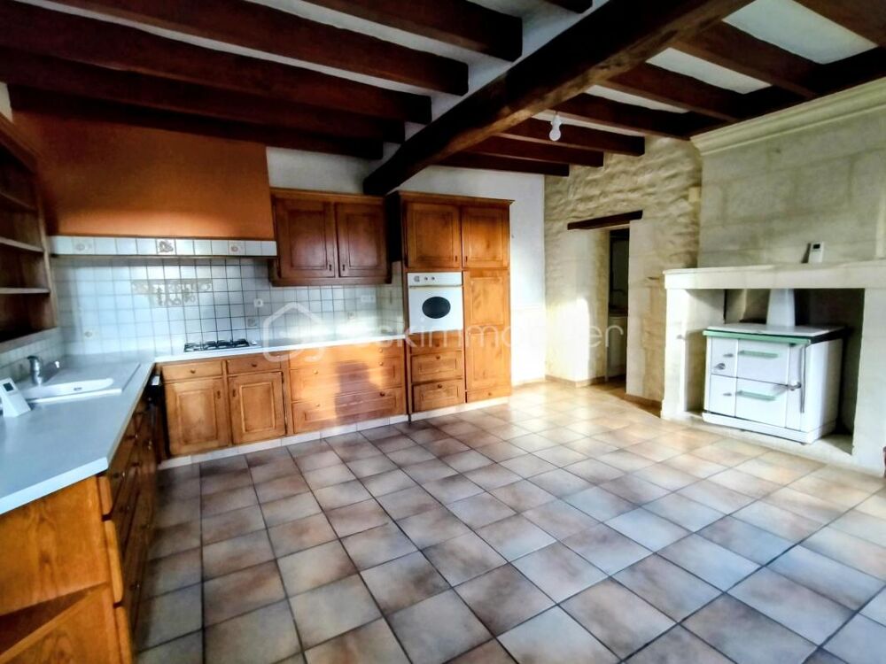 ? Maison familiale en pierre  130 m²  Parçay-sur-Vienne