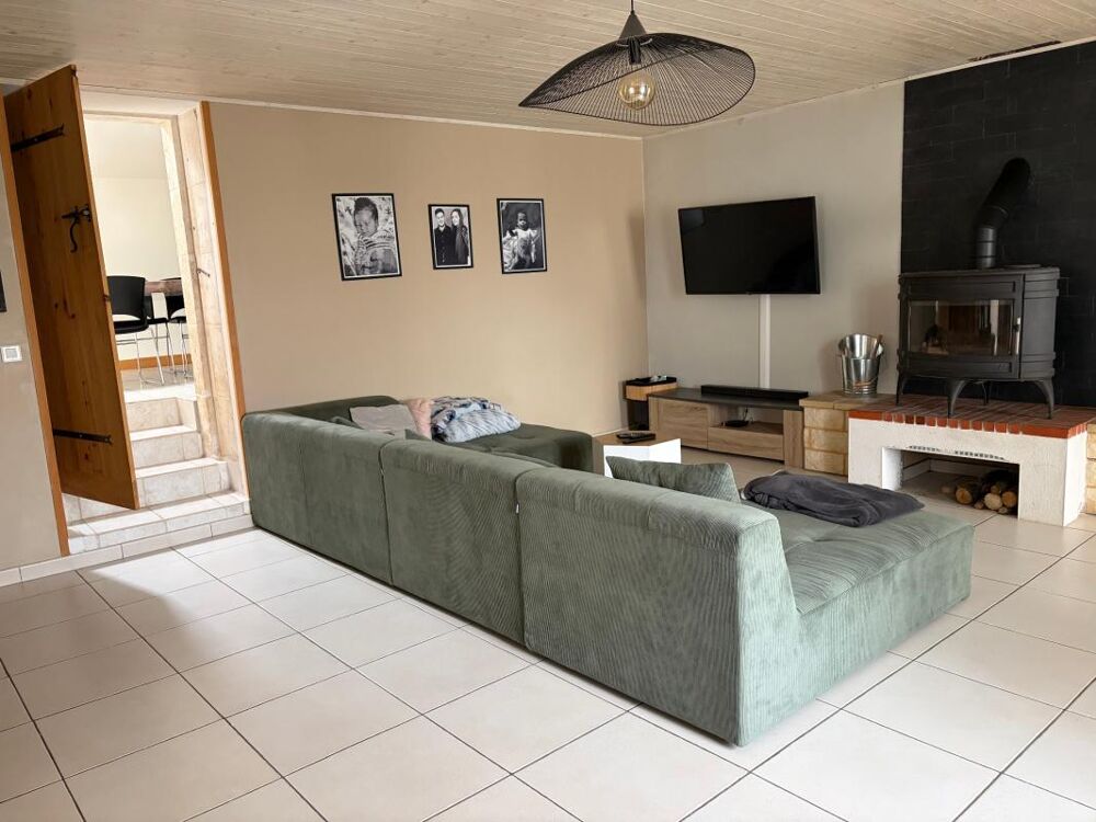 Vente Maison BESSAY (85320) AU CALME CHARMANTE MAISON EN PIERRES RENOVEE 3/4 CHAMBRES AVEC DEPENDANCES ET JARDIN Bessay