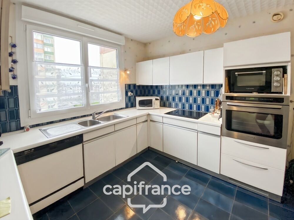 À VENDRE BREST(29200) RUE DOCTEUR CHARCOT - PLACE STRASBOURG - APPARTEMENT T5 105 M² HABITABLES - DERNIER ÉTAGE - VUE DÉGAGÉE