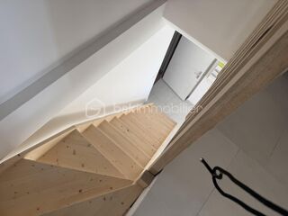  Immeuble � vendre 15 + pi�ces 311 m�