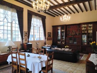  Propri�t�/ch�teau � vendre 7 pi�ces 218 m�