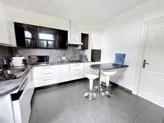  Propriété/château à vendre 5 pièces 108 m²