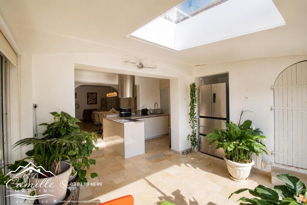 Appartement Saint Raphael 5 pièce(s) 122 m2 avec jardin, parking et piscine
