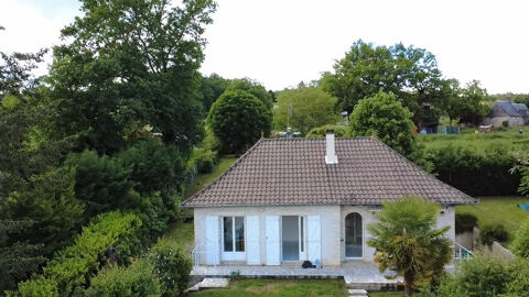   Maison Terrasson Lavilledieu 4 chambres avec piscine Maison - 6 pi�ce(s) - 160 m�