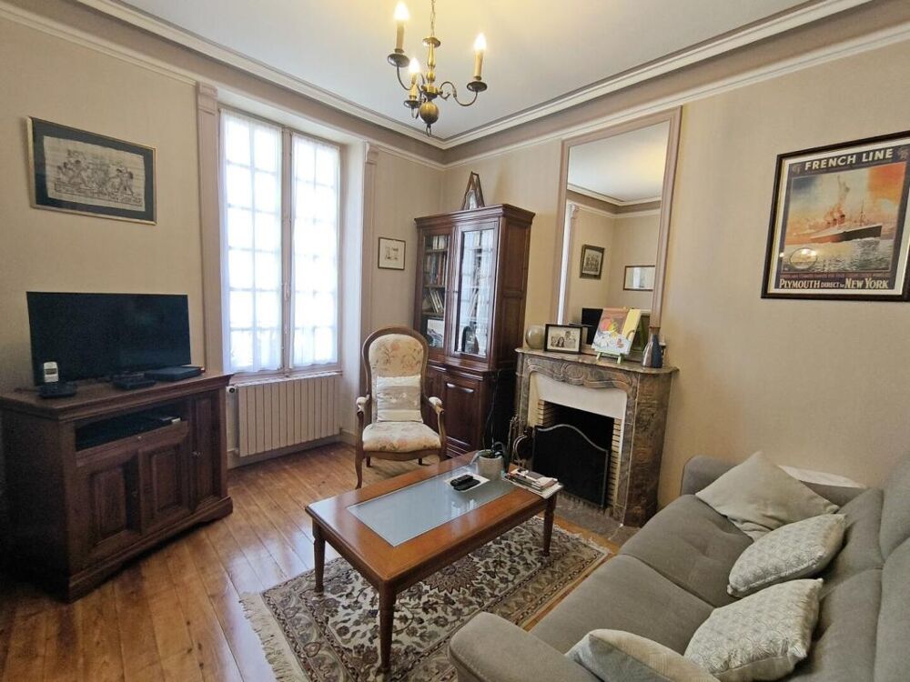 Vente Maison Maison centre ville avec garage et jardin Alencon