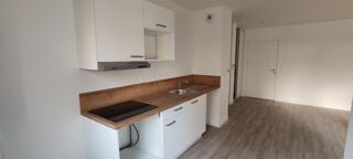 Appartement à louer 3 pièces 64 m²