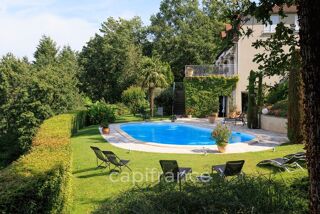  Propri�t�/ch�teau � vendre 10 pi�ces 315 m�