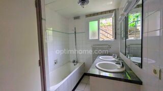 Immeuble à vendre 8 pièces 170 m²