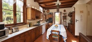  Propriété/château à vendre 12 pièces 300 m²