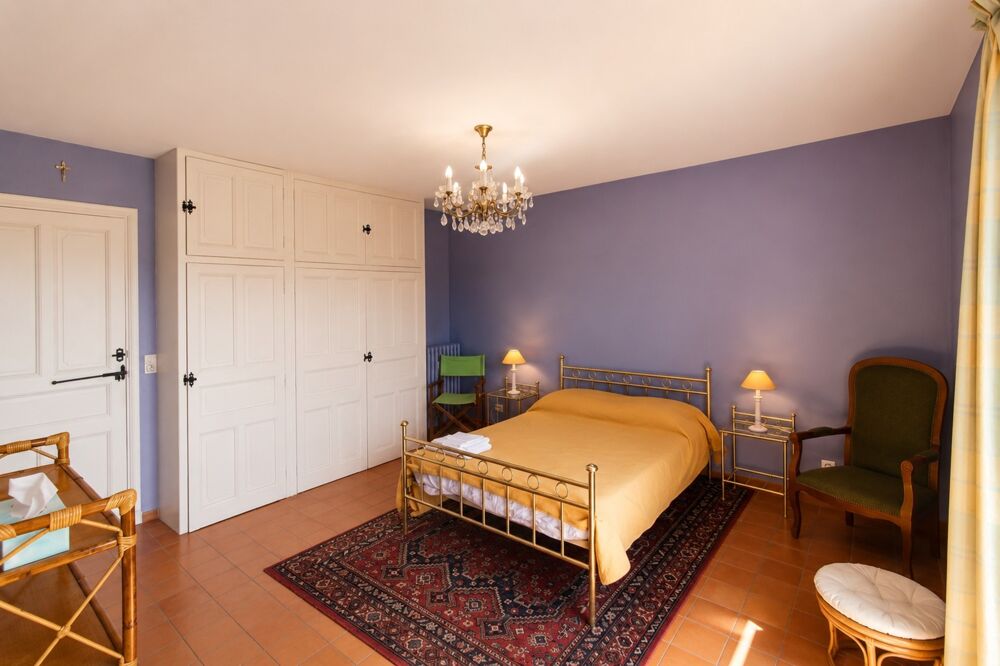à vendre  Propriété/château Saint-Étienne-de-Serre (07190)