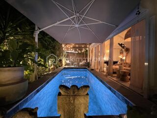  Propri�t�/ch�teau � vendre 14 pi�ces 256 m�