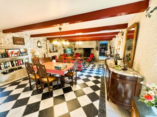  Proprit/chteau  vendre 7 pices 209 m