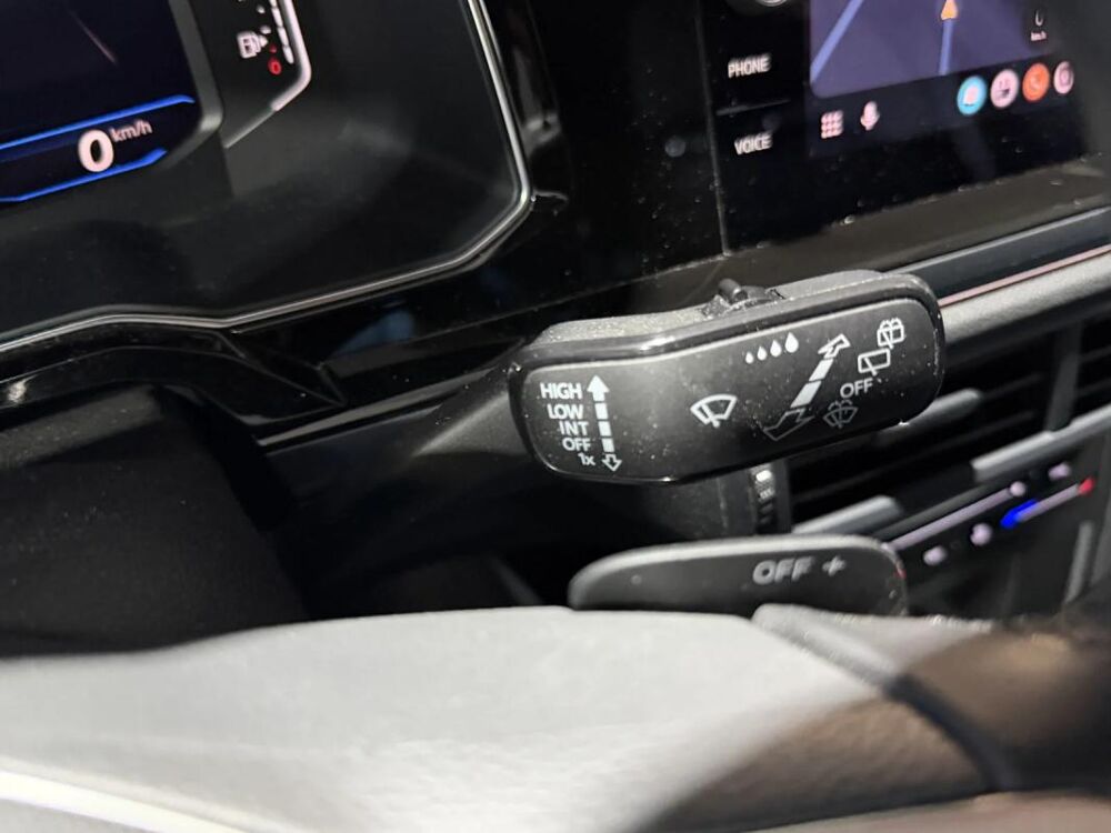 Taigo 1.5 TSI 16V DSG7 150 cv Bo&icirc;te auto r-line 2023 occasion 85190 Venansault