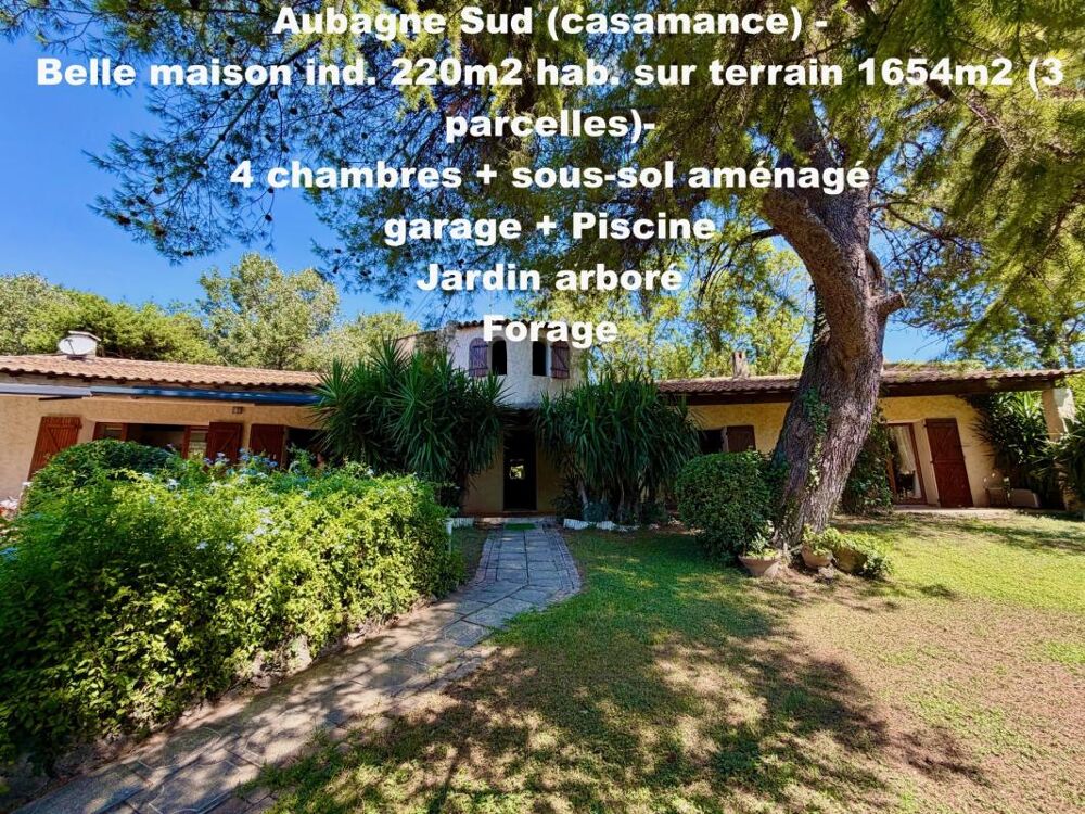 Maison 6 pièces 225 m² · à Aubagne · 225 m² · 927 000 €