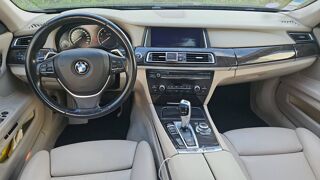 S&eacute;rie 7 750i xDrive 450 V8 BVA8 Luxe 2012 occasion 95280 Beaumont Sur Oise
