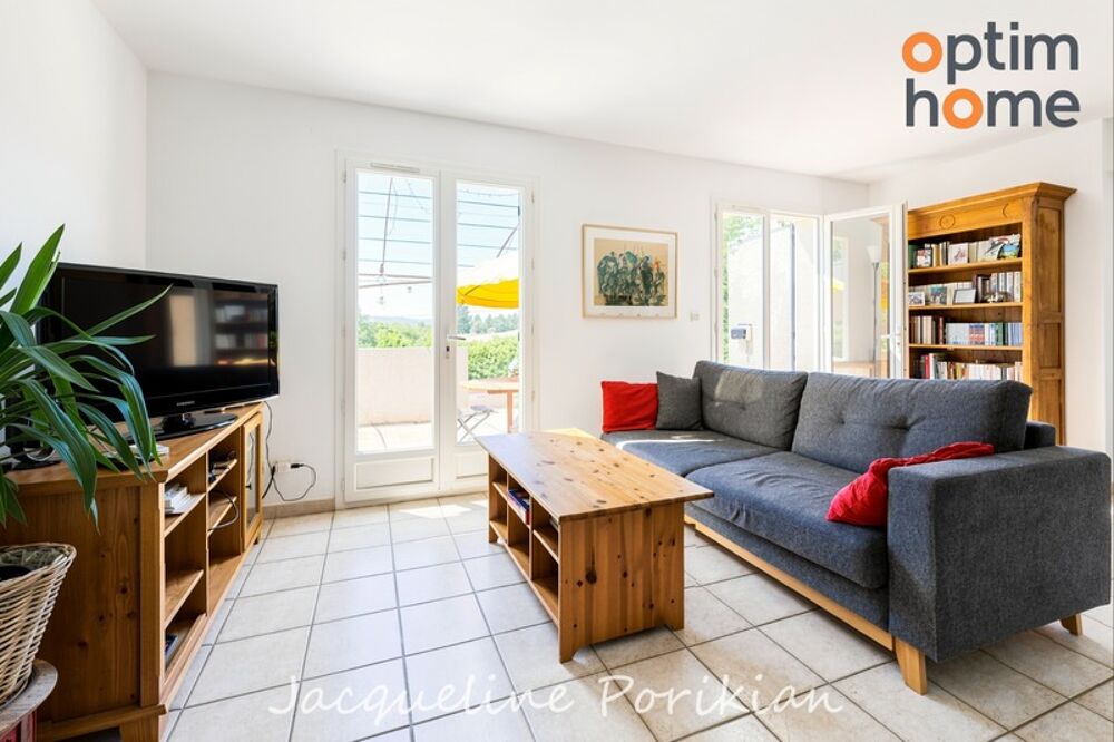 Maison à vendre 4 pièces à Villelaure avec piscine